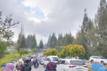 Objek wisata Alahan Panjang Solok masih ramai pengunjung Lebaran