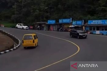 Polres Cianjur: Volume kendaraan landai one way tetap dilakukan