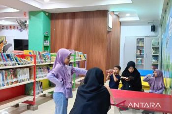 Psikolog: Orang tua wajib kuasai pengasuhan digital