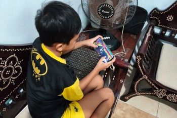 Demi anak, Orang tua di Mataram dukung Blokir Game Online dan medsos
