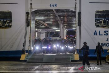 Arus balik libur Lebaran  gelombang kedua di Pelabuhan Merak