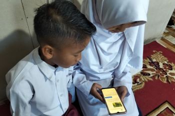 Orang tua di Solok respons positif pembatasan medsos bagi anak