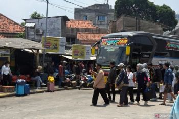 Penumpang arus balik di Terminal Lebak Bulus capai 2.485 orang