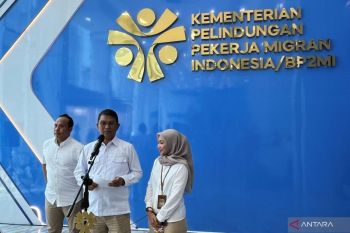 Masih moratorium, Kementerian P2MI berantas calo PMI ke Timteng
