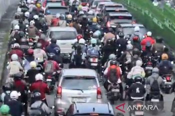 Arus kendaraan di Jaktim kembali macet usai libur Lebaran