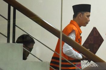 Kasus suap Bupati Rejang Lebong, KPK panggil dua polisi dan dua jaksa sebagai saksi
