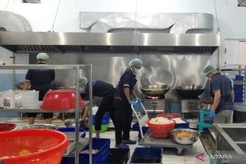 BGN suspends 1,256 free meal kitchens in eastern Indonesia