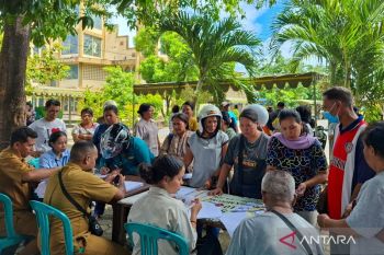 Pemkot Kupang menggelar pasar murah bersubsidi di sembilan lokasi jelang Paskah