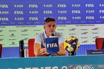 John Herdman: kuasai bola 70 persen, seharusnya kemenangan milik Indonesia