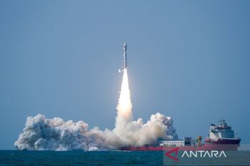 China luncurkan 200.000 satelit  saingi Starlink