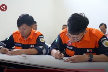 KAI-BNN tes narkoba masinis untuk pastikan angkutan Lebaran aman