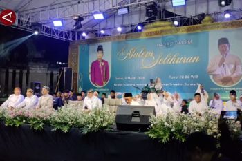 Sambut malam Lailatul Qadar, Keraton Solo helat kirab malam selikuran