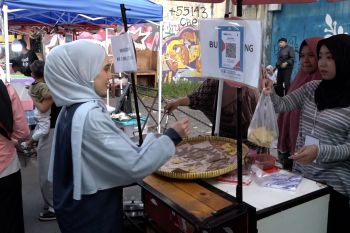 Berburu takjil di Kampung Ramadhan Jogokariyan, Rp50 ribu dapat apa?
