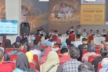 Ribuan warga serbu pendaftaran mudik gratis Pemprov Jatim