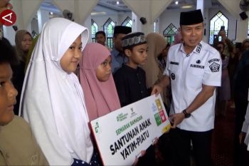 Baznas Sultra salurkan santunan untuk 520 anak yatim dan kaum duafa