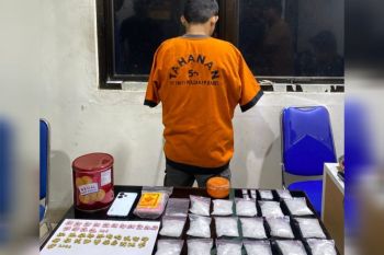 Polda Babel amankan pria pemilik 877 gram sabu dan ratusan pil ekstasi