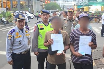 Sudinhub Jaksel tindak 10 jukir liar di parkiran Blok M Square
