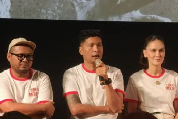 Luna Maya menjadi produser sekaligus pemeran film layar lebar "Zona Merah"