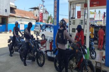 Polisi Mamuju perketat pengawasan di SPBU cegah penimbunan BBM