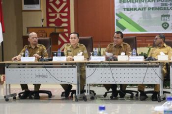 Gubernur NTT masih mencari solusi tentang polemik pegawai P3K