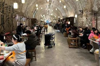 Distinctive Consumer Scenarios in Chongqing, China's Mountain City, Offering International Visitors a Whole New Experience