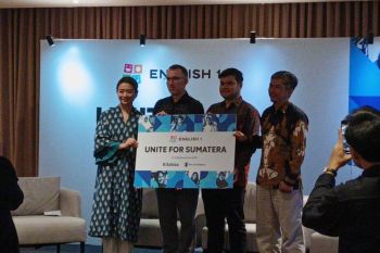 English 1 galang dana untuk pemulihan anak korban banjir di Sumatera