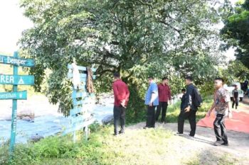 Pemkab Lombok Utara memasang bronjong di Bendungan Empas