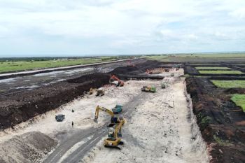 KKP memastikan tenaga kerja lokal terlibat dalam proyek strategis tambak udang Waingapu