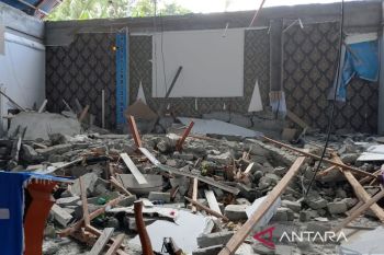 BMKG: Tim SAR bergerak usai peringatan tsunami berakhir di Malut-Sulut