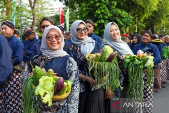 Kirab budaya Mangayubagya 80 tahun Sri Sultan Hamengku Buwono X