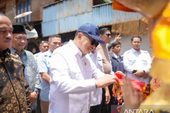 Pemkab Solok terima bantuan jembatan gantung dari PERADI