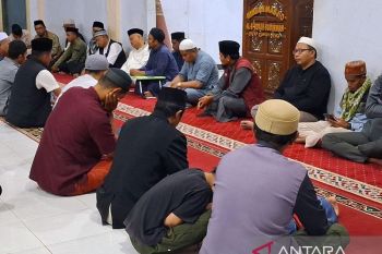 STKIP Tamsis Bima perkuat integritas karakter civitas akademika lewat Gerakan Subuh Berjamaah
