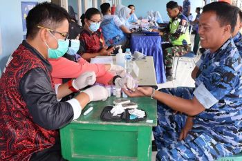 Lanud Harry Hadisoemantri gelar kegiatan sosial peringati HUT ke-80 TNI AU