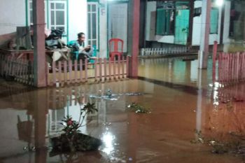Korban banjir yang mengungsi sudah kembali ke rumah