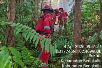 Sumber air sulit, perlu alat berat padamkan karhutla di Bengkalis
