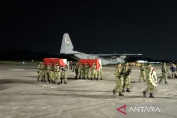 Jenazah dua prajurit TNI yang gugur di Lebanon dimakamkan Minggu
