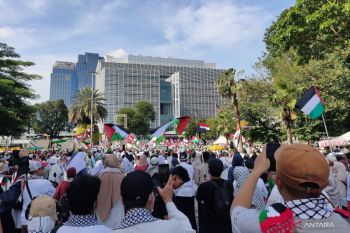 Ribuan warga ikuti aksi di depan Kedubes AS Jakarta buntut gugurnya prajurit TNI