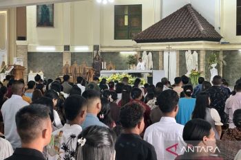 Umat Katolik Tanjung Selor Rayakan Paskah di Gereja Katedral SMATS
