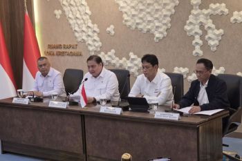 Pemerintah masih kaji penyesuaian harga BBM nonsubsidi