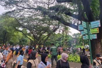 100 ribu lebih wisawatan kunjungi Ragunan saat libur Paskah