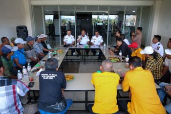 Pemkot Surabaya fasilitasi izin trayek pemilik angkot