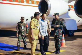 Wapres tinjau lokasi terdampak gempa di Manado