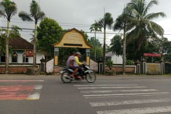Dikbud Lombok Tengah menerapkan TKA bagi pelajar SD dan SMP