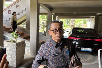 Pemprov siapkan pengacara untuk eks Kadis KLH di kasus TPA Suwung