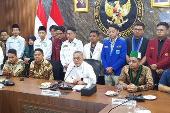 Menko Zulhas ajak pemuda berperan aktif jaga ketahanan pangan