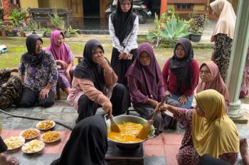 Mahasiswa KKN-Dik UMS ajak masyarakat tumbuhkan kesadaran kritis terhadap informasi