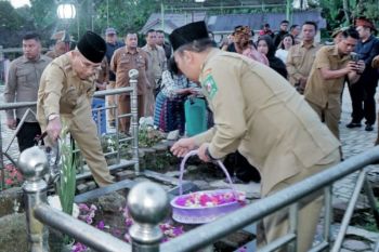 Hari Jadi Ke 193, Pemkab Simalungun ziarah ke Makam Raja Marpitu