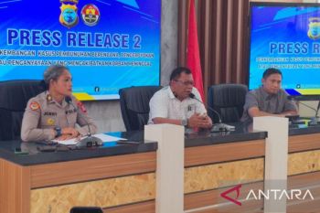 Polisi buru 19 tersangka pembunuhan dan pembakaran di Tambrauw