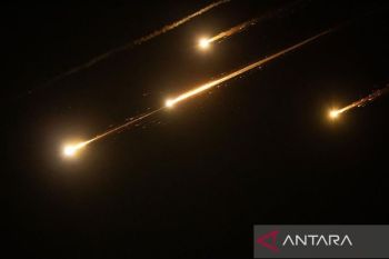 IRGC klaim serang kapal kontainer Israel dan kapal serbu amfibi AS