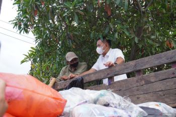 Kementerian LH cek pembatasan sampah di TPA Suwung